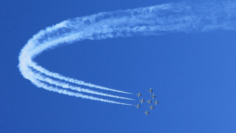 1.Tear_Drop_Roll_Turn