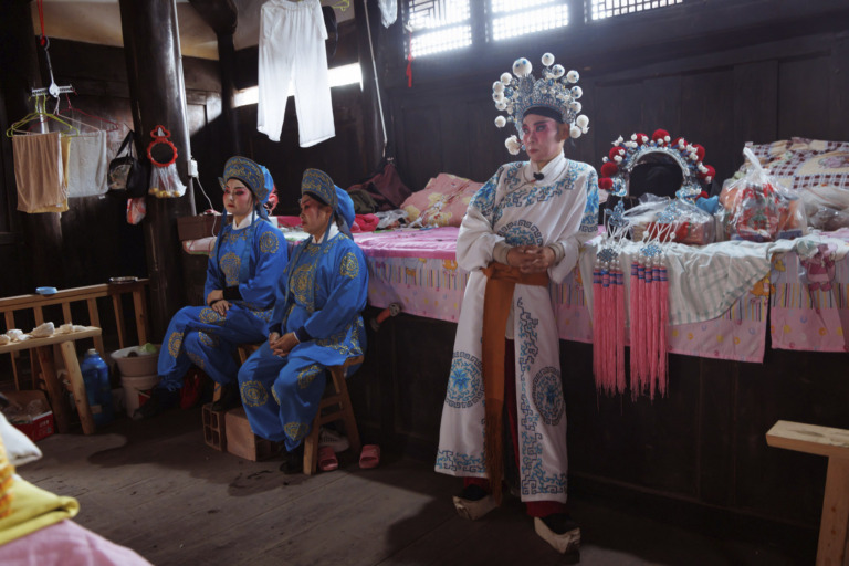 Hu_Lin - Rural Opera Troupe 6