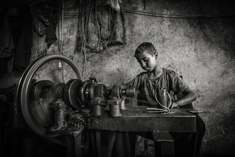 Ozgur_Secmen - kucukemekci