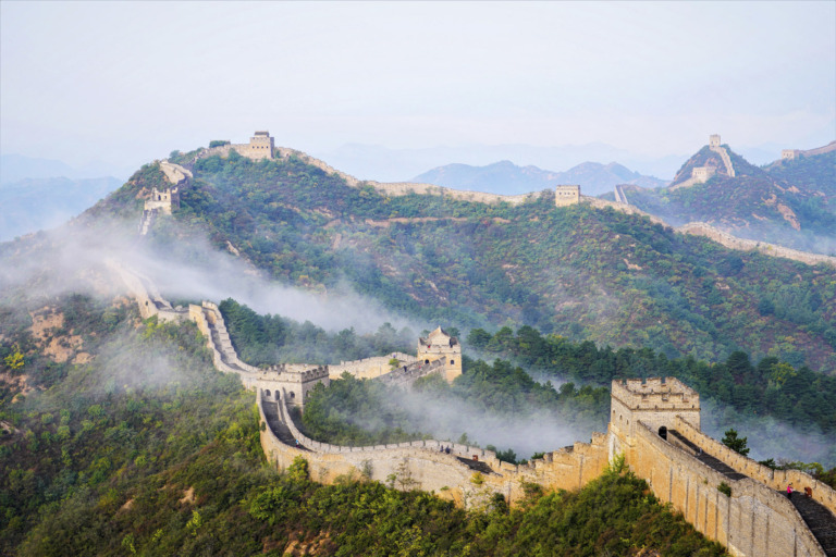 Wang_Huimin - Jinshanling Great Wall in the fog