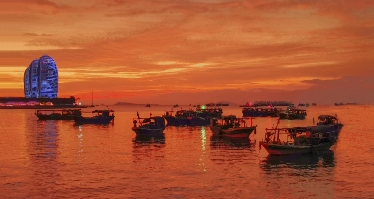 Wu_Yuepeng - Return at sunset