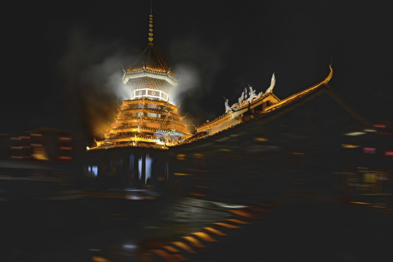 Zhou_Huamin - The Drum Tower in the Twilight