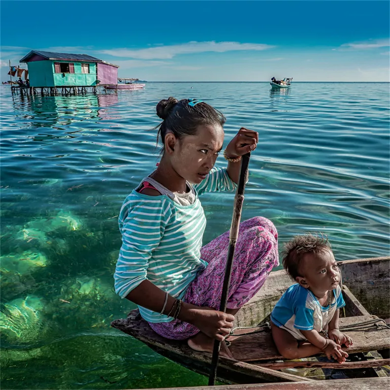 Liu Ming - 水上人家 People on water