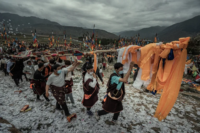 Liu Xuzhong - 循化插箭节之二 Xunhua God Worshiping Festival 2