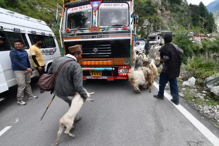 Narendu Ghosh - AKHRA