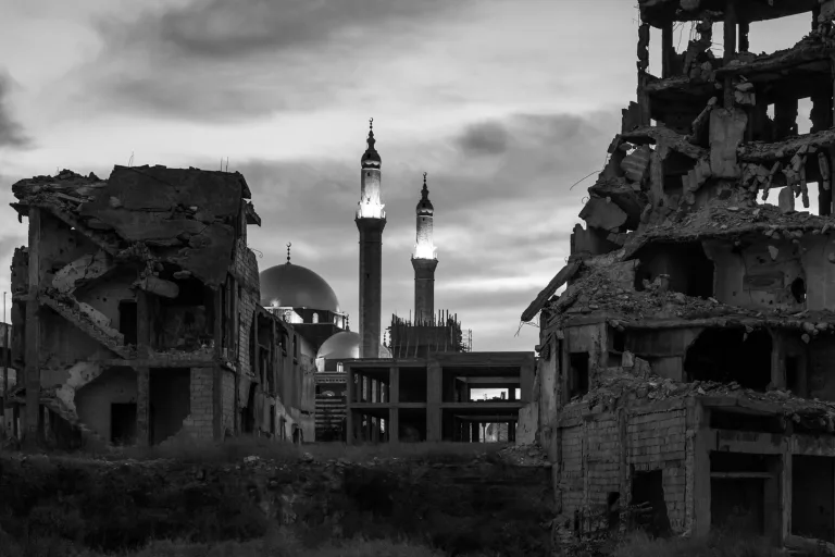 Sheng Yaojian - Traces of History 10