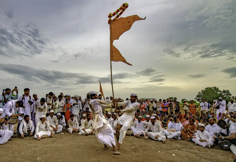 Venkatesh BS - Fugdi dance holding flag 4847