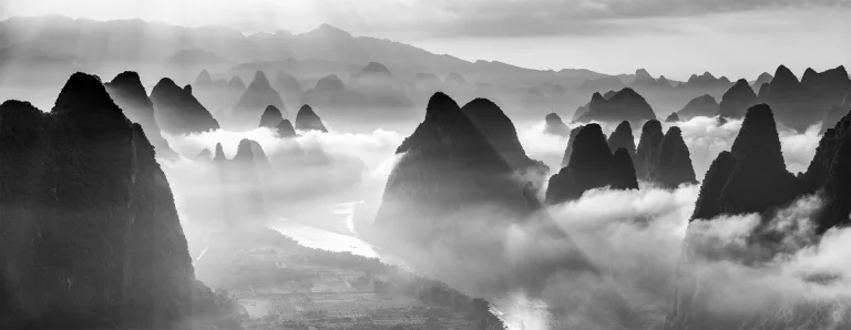 Wang Wenwei - 10.水墨漓江Inky Lijiang