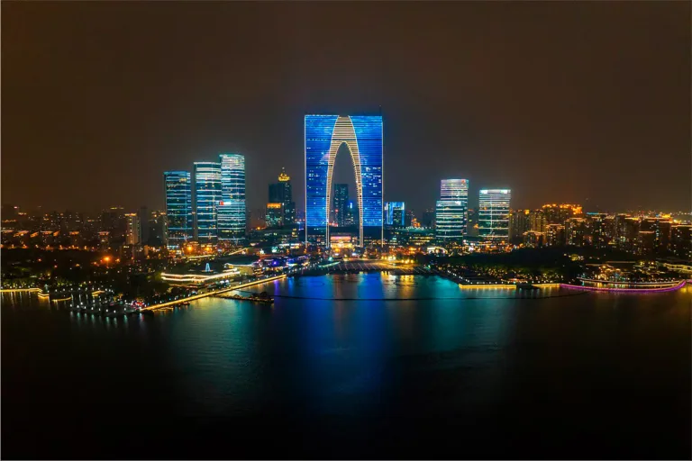 Zhang Rucui - 东方之门 Gate of the East