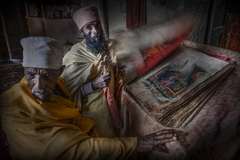 Massimo-Tommi - St-Georges-Day-Adoration-09